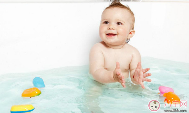 寶寶不愛(ài)洗澡怎么辦 1到3歲寶寶不愛(ài)洗澡原因總結(jié)