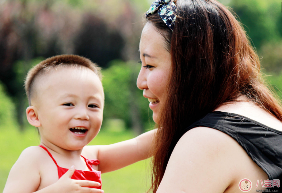 夏天寶寶的皮膚怎么護(hù)理 夏日正確護(hù)理皮膚方法