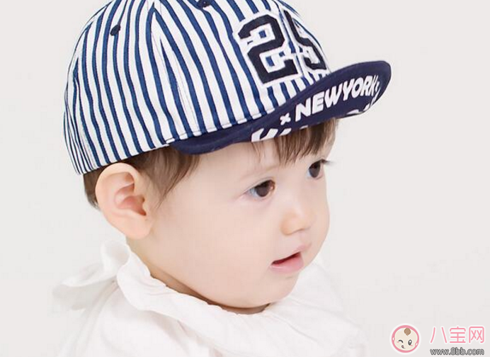 夏天帶寶寶出去玩怎么防曬 夏天帶小孩子出去防曬工具