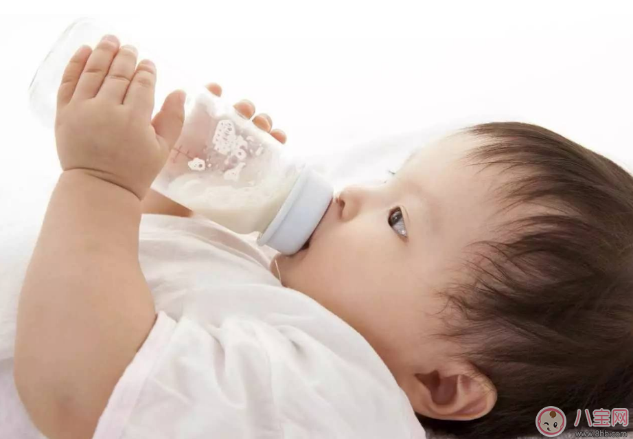 孩子換段吐怎么辦 換段過度方法 孩子換段吐怎么辦 換段過度方法