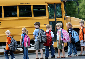 小孩子不喜歡上學(xué)怎么辦 三個(gè)小孩子不喜歡上學(xué)原因分析