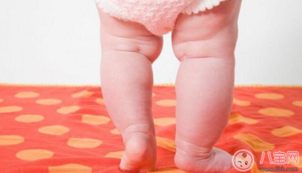 怎樣讓寶寶有大長(zhǎng)腿 寶寶腿型注意事項(xiàng)