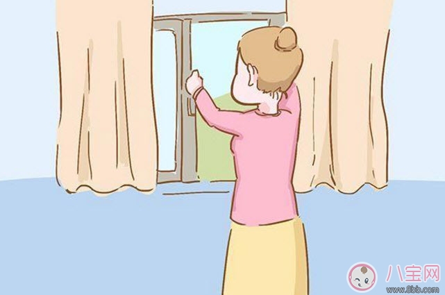 2017寶寶怎么過三伏天 多通風(fēng)勤洗澡吃清淡