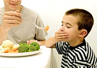 三伏天寶寶易缺鋅 2歲寶寶如何補(bǔ)鋅