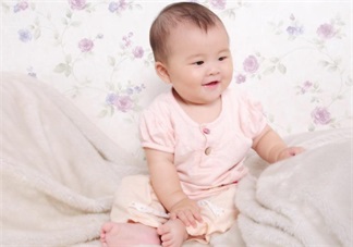 孩子內斜視怎么辦 怎么糾正孩子內斜視