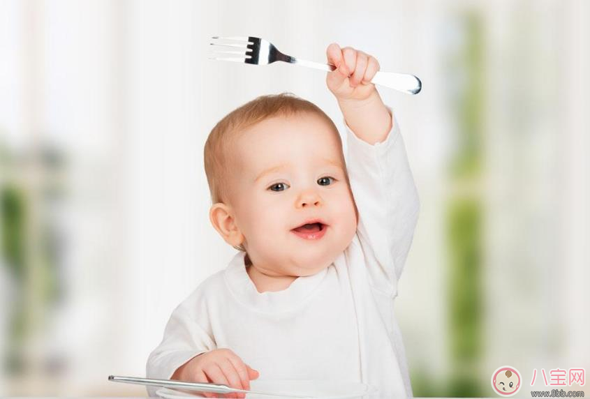 兩歲男孩誤食蚊香液身亡 怎么保護(hù)孩子不要亂吃東西 兩歲男孩誤食蚊香液身亡 怎么保護(hù)孩子不要亂吃東西