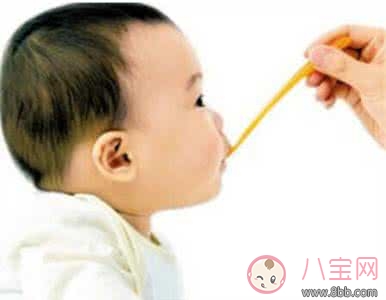 兩個(gè)月以上的嬰兒能吃中藥嗎 吃中藥要注意什么 兩個(gè)月以上的嬰兒能吃中藥嗎 吃中藥要注意什么