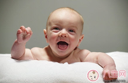 寶寶流口水是怎么回事 寶寶流口水嚴(yán)重怎么辦(寶寶可能生病了) 寶寶流口水是怎么回事 寶寶流口水嚴(yán)重怎么辦(寶寶可能生病了)