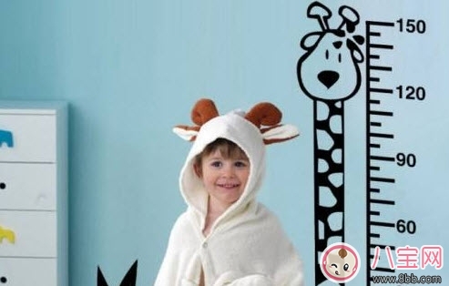 夏天如何讓孩子長高個(gè) 孩子長高的時(shí)期和方法 夏天如何讓孩子長高個(gè) 孩子長高的時(shí)期和方法