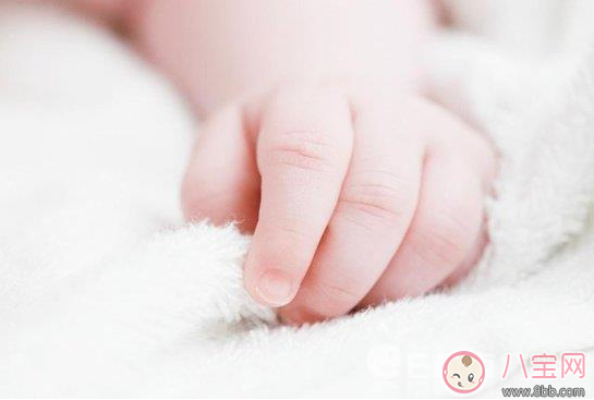 七月大寶寶有倒刺 生活細節(jié)要注意