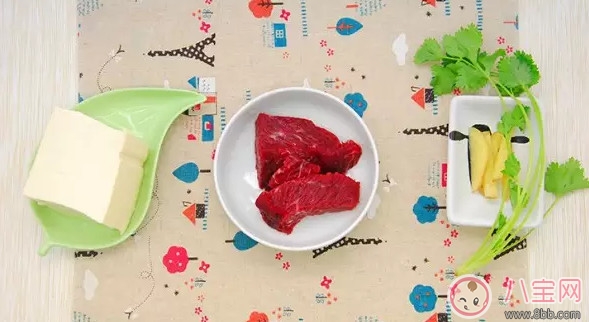 2歲寶寶不吃肉怎么辦 兩歲多的寶寶做什么肉(豆腐燉牛肉) 2歲寶寶不吃肉怎么辦 兩歲多的寶寶做什么肉(豆腐燉牛肉)