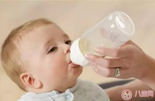 三伏天寶寶脫水熱怎么辦 新生兒如何預防脫水熱 三伏天寶寶脫水熱怎么辦 新生兒如何預防脫水熱