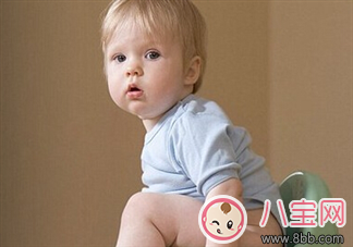 小男孩突然雙目緊閉暈倒 寶寶突然暈倒怎么辦