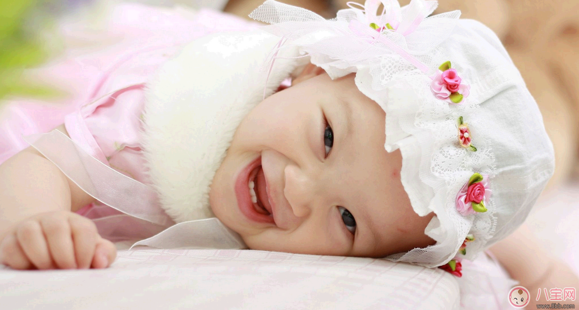 賈靜雯咘咘唱歌呆萌可愛(ài) 寶寶唱歌萌翻天