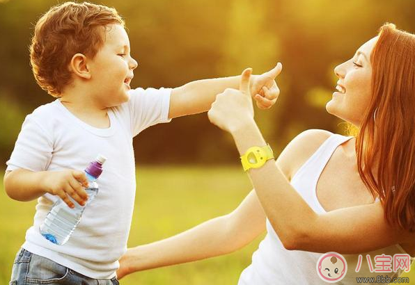 寶寶驅(qū)蚊手環(huán)有用嗎 2017驅(qū)蚊手環(huán)對(duì)寶寶有害嗎