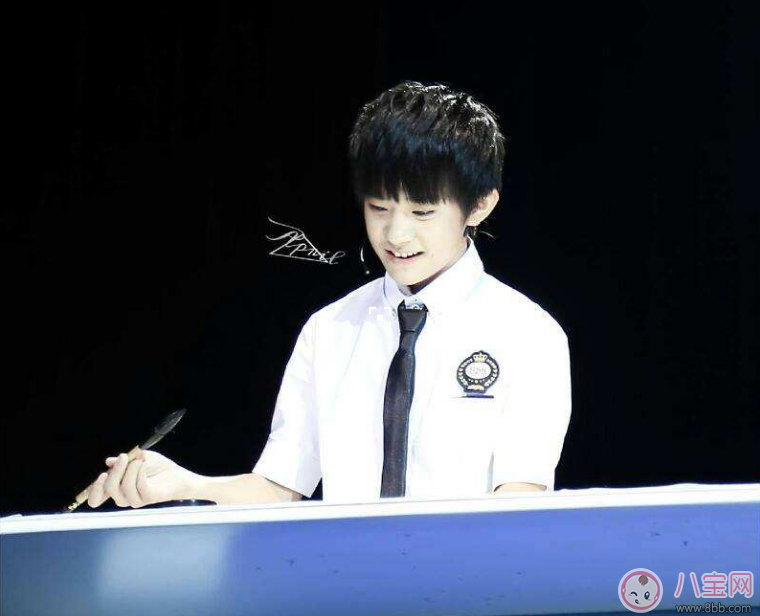 孩子字跡太難看怎么辦 教孩子寫一手好看的字的方法