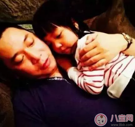 趙薇如何教育出乖巧小四月？趙薇的育兒經(jīng)是什么？