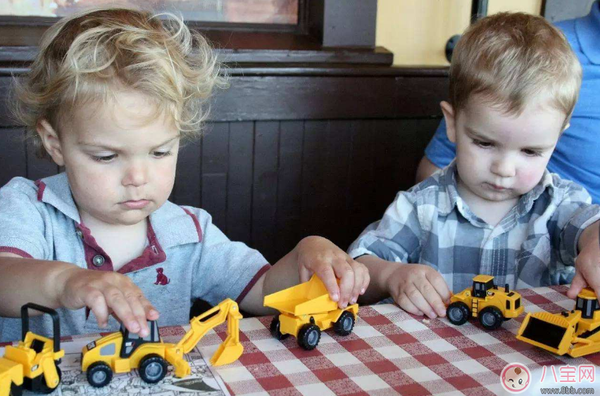 孩子開學不合群怎么辦 如何讓孩子融入集體中 孩子開學不合群怎么辦 如何讓孩子融入集體中