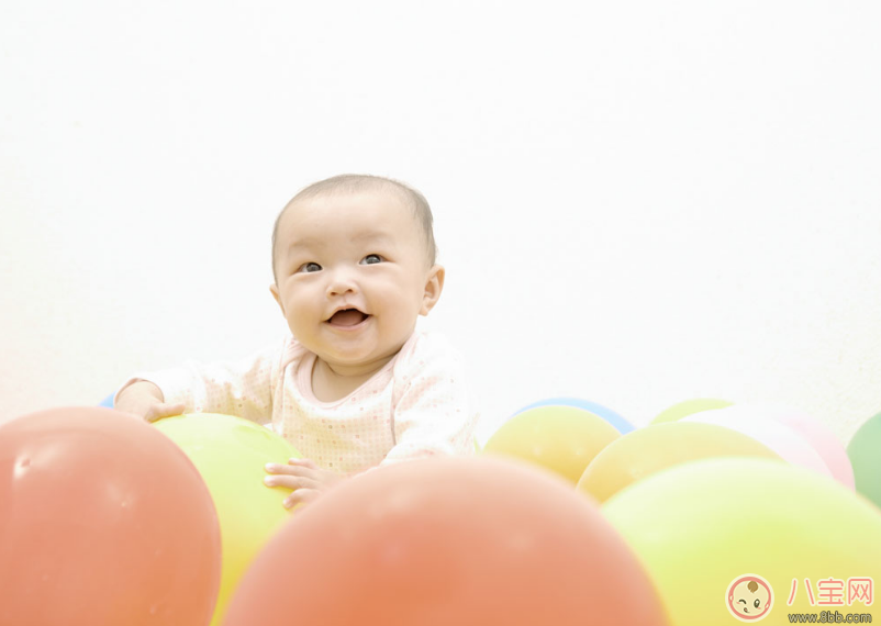 2017年中秋節(jié)出生的寶寶叫啥名好 最有寓意的中秋名字推薦(大名和小名) 2017年中秋節(jié)出生的寶寶叫啥名好 最有寓意的中秋名字推薦(大名和小名)