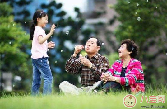 教育寶寶的三個(gè)原則 教育孩子的正確方式