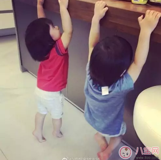 林志穎家雙胞胎1歲就“健身”？孩子成長各階段如何健身