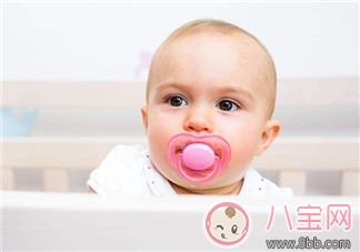 陳妍希貝克漢姆愛給孩子用安撫奶嘴 如何正確使用安撫奶嘴