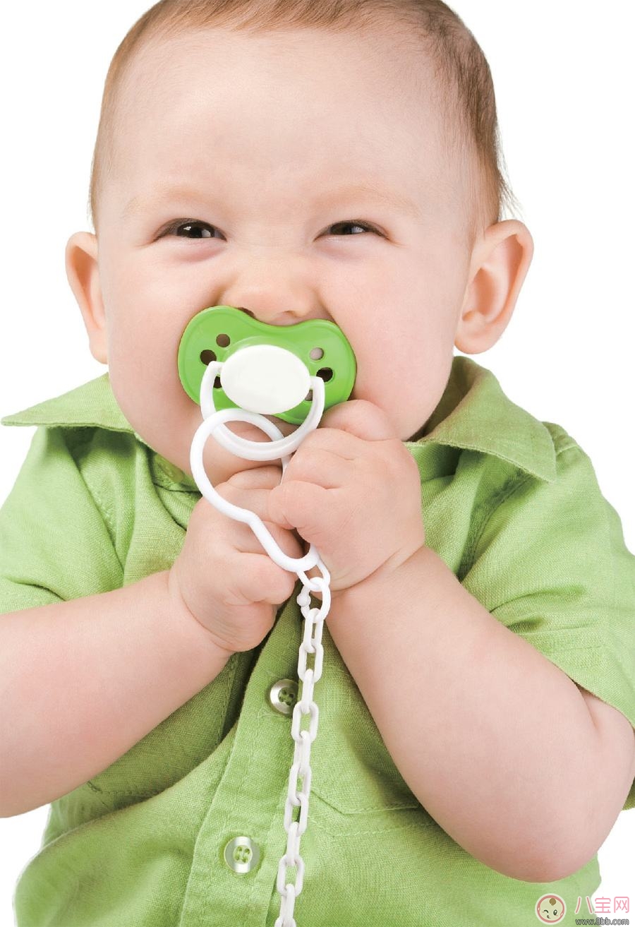 陳妍希貝克漢姆愛給孩子用安撫奶嘴 如何正確使用安撫奶嘴