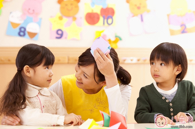 怎么讓孩子適應幼兒園 幫助孩子適應幼兒園的方法有哪些 怎么讓孩子適應幼兒園 幫助孩子適應幼兒園的方法有哪些