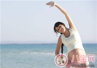 金泰熙挺孕肚“胎教旅行” 出行前6項(xiàng)功課！