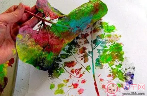 孩子愛涂鴉就讓他學畫畫 別嫌畫的丑那是靈感