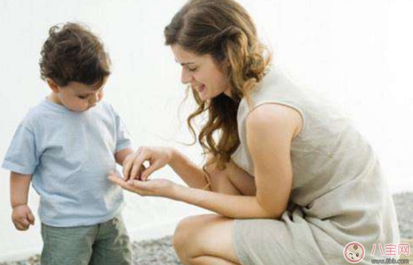 孩子說(shuō)我憑什么聽(tīng)你的怎么回答 怎么說(shuō)孩子才會(huì)聽(tīng)