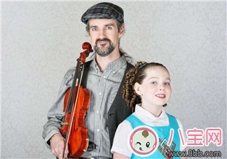 2017七夕節(jié)文藝匯演寶寶怯場(chǎng)原因