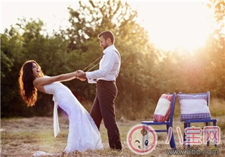 2017七夕朋友圈發(fā)什么好 單身狗如何在朋友圈秀恩愛