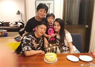 鄒市明小兒子慶生軒軒不在 軒軒去哪了