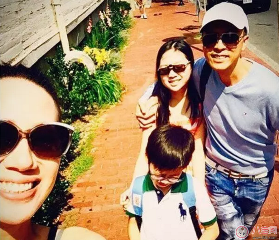 靳東赴港陪愛(ài)妻生二胎 還有那些全程陪產(chǎn)的星爸【準(zhǔn)爸陪產(chǎn)十大準(zhǔn)備】