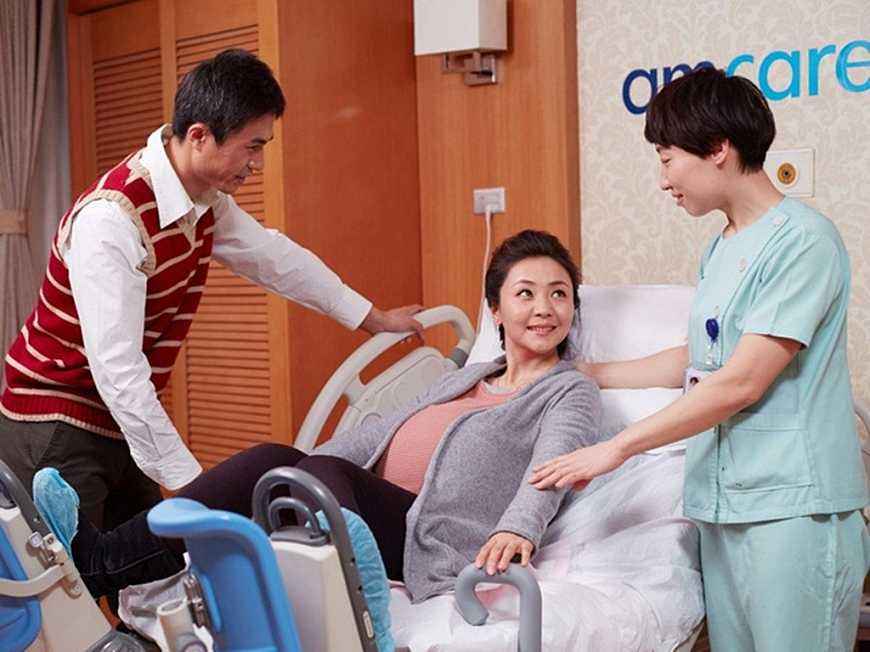 靳東赴港陪愛(ài)妻生二胎 還有那些全程陪產(chǎn)的星爸【準(zhǔn)爸陪產(chǎn)十大準(zhǔn)備】