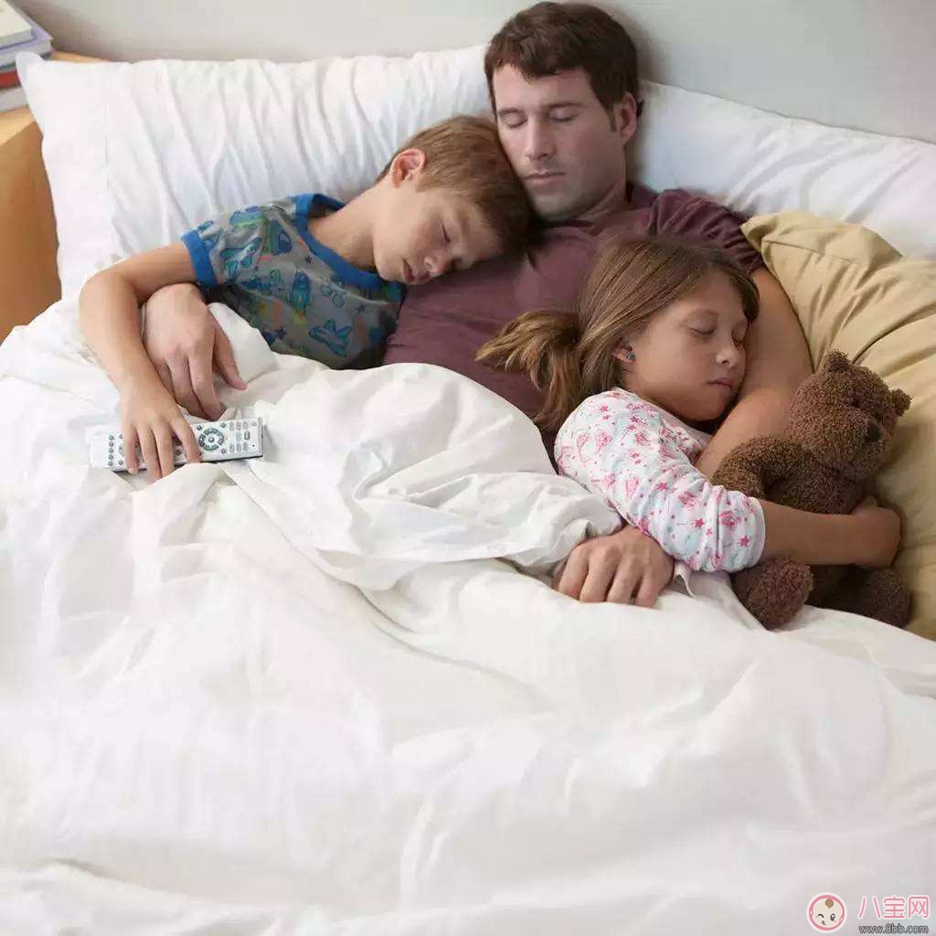 孩子怕黑怕怪物 不讓關燈睡覺......怎么辦？