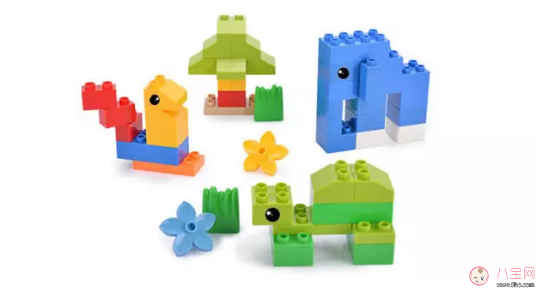 為什么一定要給孩子玩積木 為什么一定要給孩子玩積木