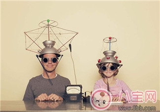 如何看待過度教養(yǎng) 過度教養(yǎng)的影響 如何看待過度教養(yǎng) 過度教養(yǎng)的影響