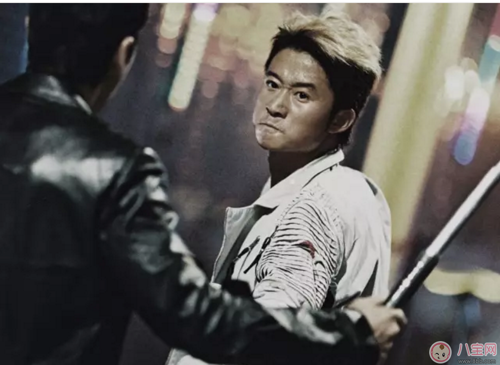 吳京拿命拍出的《戰(zhàn)狼2》 只因謝楠一句我養(yǎng)你 吳京拿命拍出的《戰(zhàn)狼2》 只因謝楠一句我養(yǎng)你