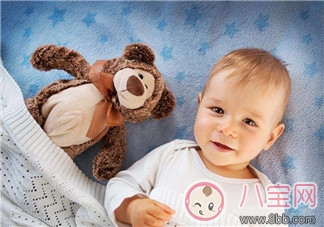 寶寶天真是笨蛋嗎 如何看待天真小孩 寶寶天真是笨蛋嗎 如何看待天真小孩