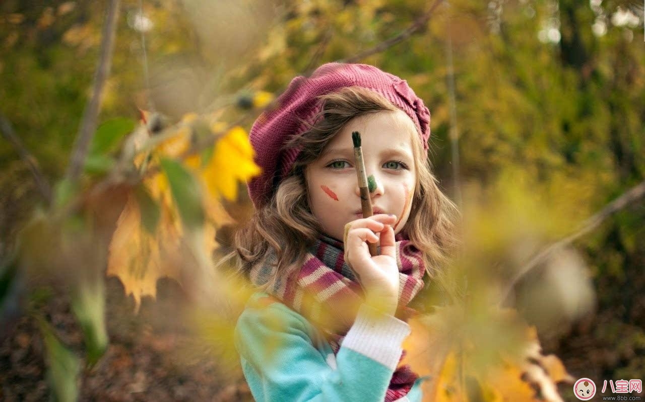 甜馨穿衣越來(lái)越美 如何給寶寶選購(gòu)衣服