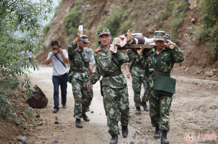 地震孩子如何自救 爸爸媽媽不在身邊怎么保護(hù)自己