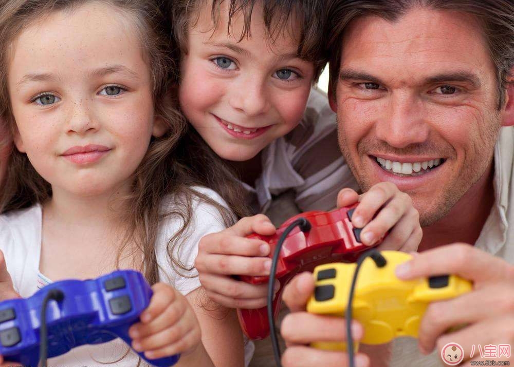 兒童玩電玩游戲好處也多多 玩電玩游戲注意事項(xiàng) 兒童玩電玩游戲好處也多多 玩電玩游戲注意事項(xiàng)