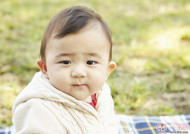 小小周英文名字出來了 給孩子怎么取英文名好 小小周英文名字出來了 給孩子怎么取英文名好