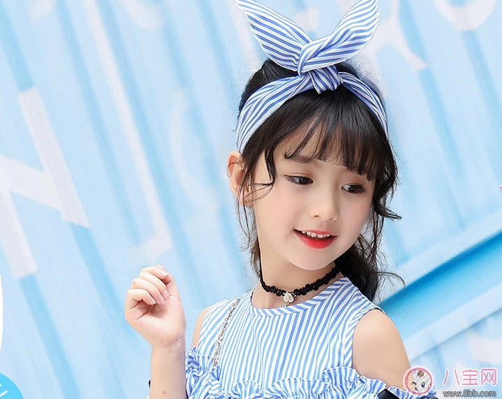 裴佳欣在哪家淘寶店做模特 裴佳欣淘寶童裝店店名