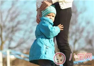 寶寶一直害羞怕生 如何引導孩子更合群 寶寶一直害羞怕生 如何引導孩子更合群