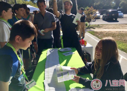 蔣勤勤兒子獨自參加夏令營 孩子參加夏令營需要準(zhǔn)備什么