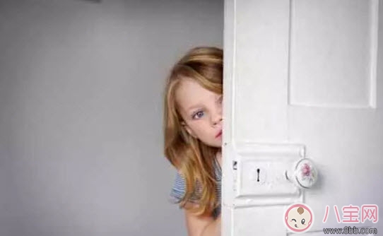 孩子害羞膽小怎么辦 膽小的孩子該如何教育(5句話鼓勵孩子)