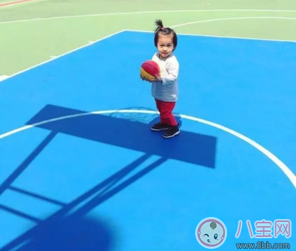 跟咘咘一起做早教運(yùn)動(dòng) 正確的早教運(yùn)動(dòng)的時(shí)間與方法 跟咘咘一起做早教運(yùn)動(dòng) 正確的早教運(yùn)動(dòng)的時(shí)間與方法